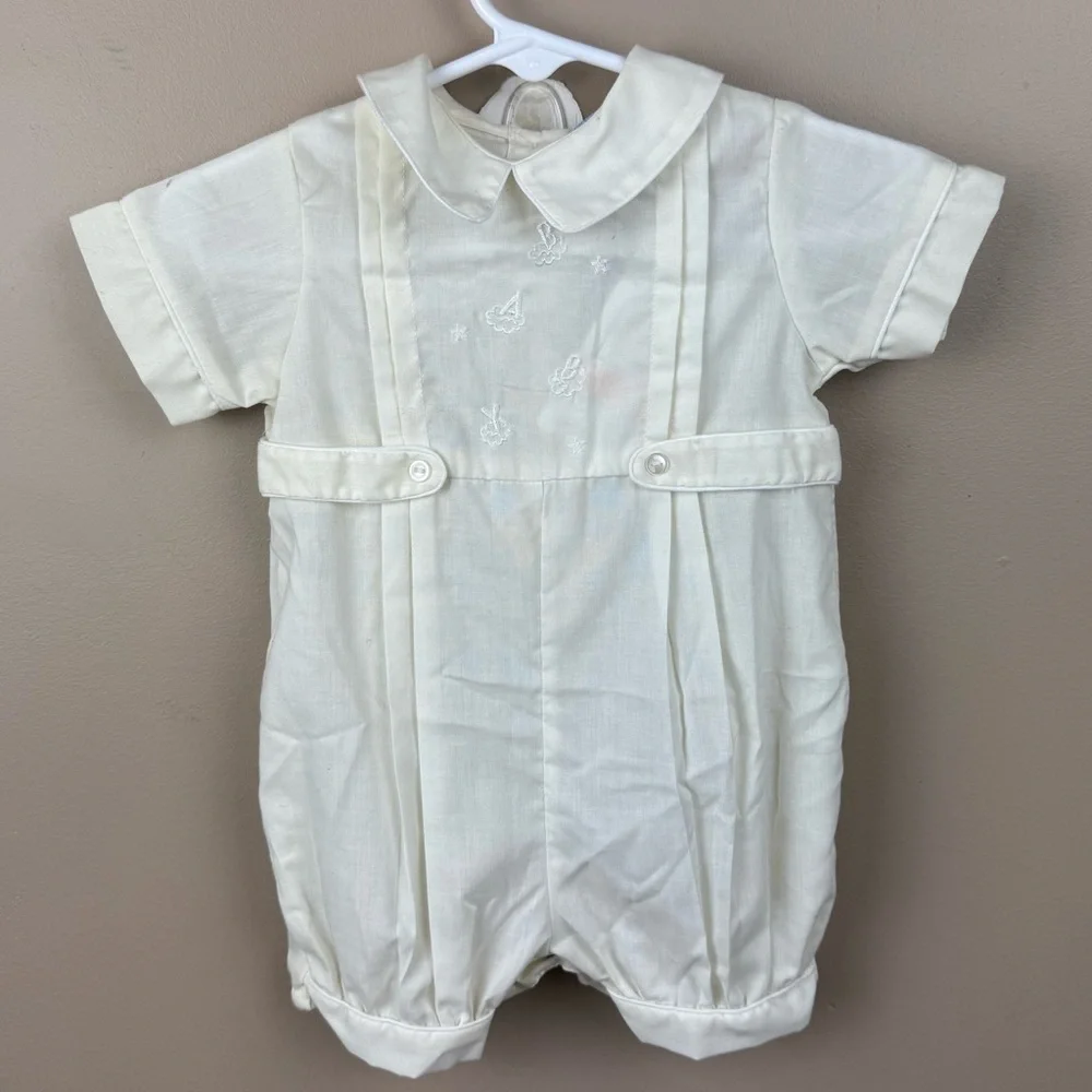 Vintage Bebe Glynne Percy Elegant Gender Neutral Baby Romper with Embroidery 3M